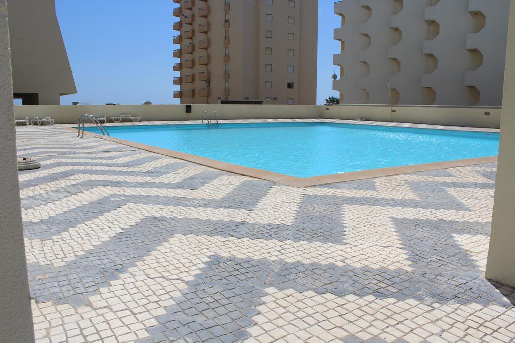 Apartamentos Varandas Da Rocha Portimao Exterior photo